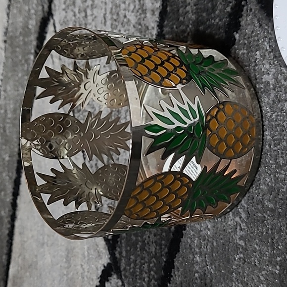 BATH & BODY WORKS PINEAPPLE 🍍 CANDLE HOLDERS BUNNY LID BUNDLE - Picture 2 of 8